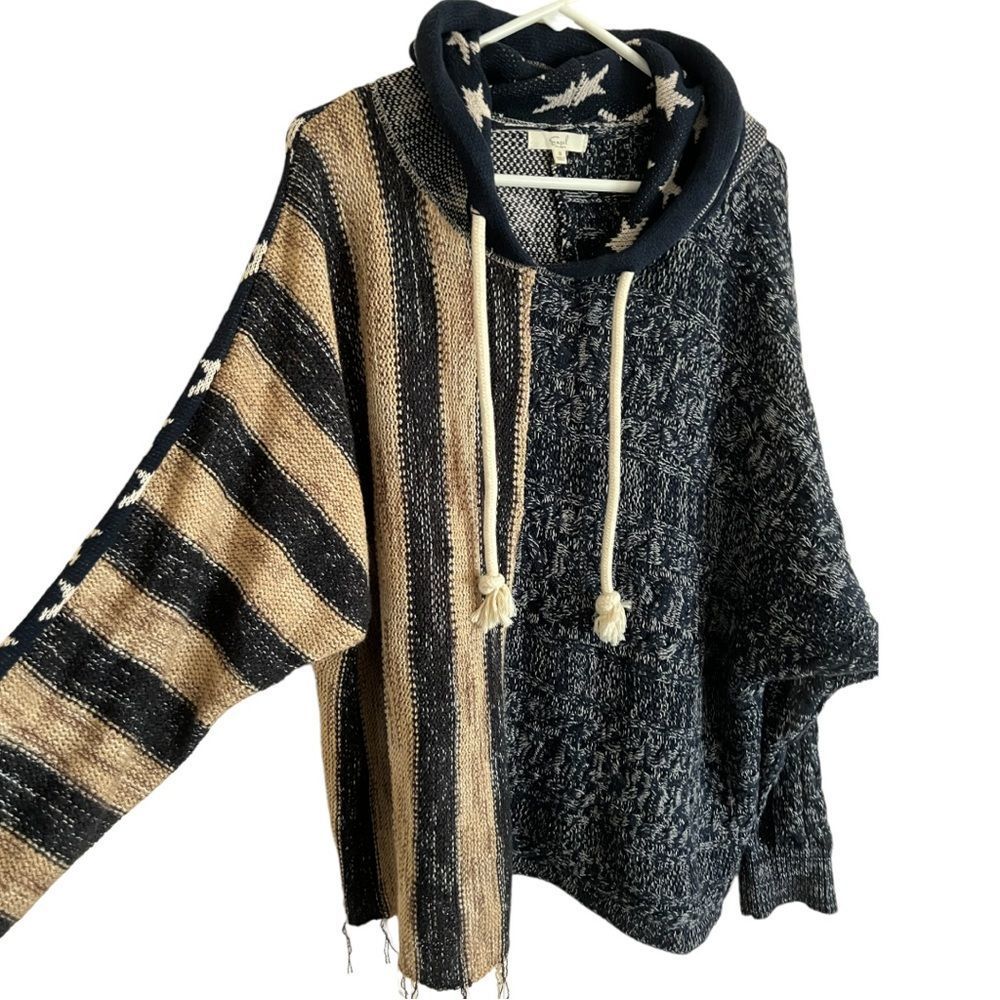 Easel Los Angeles - Women's Small Stripped Stars Hoodie Sweater - Picture 2 of 4
